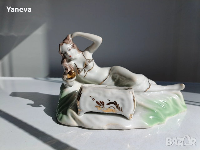 Порцеланова, българска статуетка от СОЦА. , снимка 2 - Статуетки - 51962586