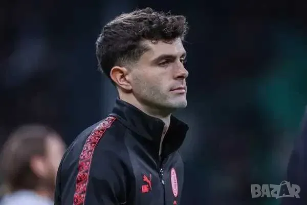Продавам анцуг на Milan