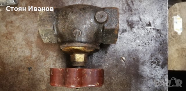 Чугунен спирателен кран в ВИК в гр. София - ID40395649 — Bazar.bg