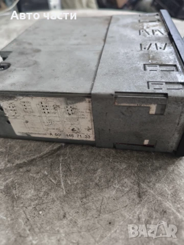 a0004467133 Тахограф информационно табло Мерцедес Спринтер 2000, снимка 2 - Части - 50612303