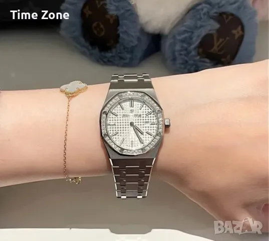 Audemars Piguet Royal Oak 33mm Steel White Dial Diamond Дамски Различни Варианти, снимка 13 - Дамски - 48183179