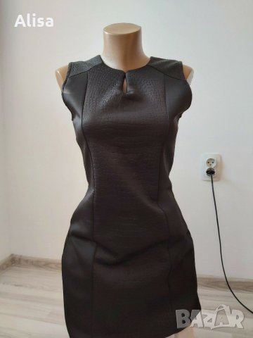 Черна рокля, снимка 4 - Рокли - 31024016