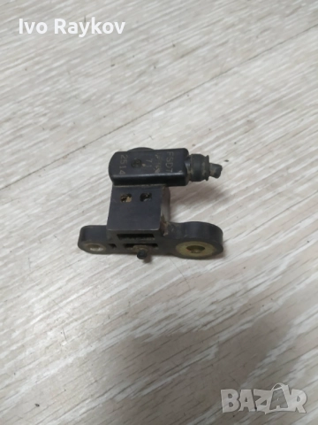 датчик колянов вал Mazda FSD7 712514