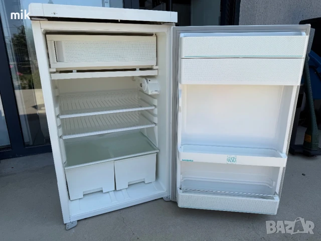 Малък хладилник с камера , снимка 6 - Хладилници - 50806907