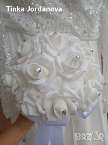 Булчински букет , снимка 2 - Сватбени аксесоари - 52391119