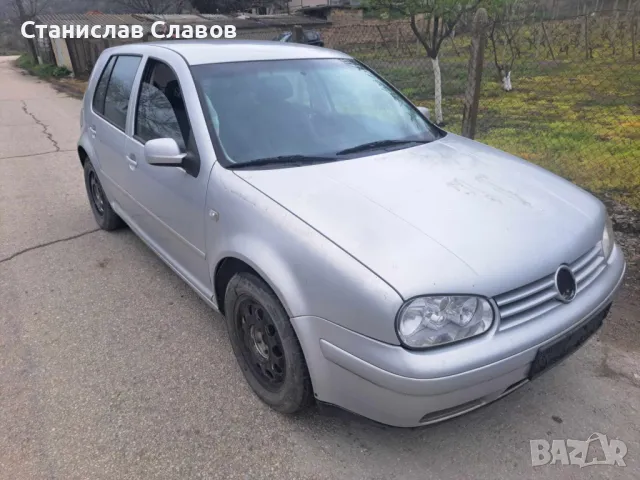 vw golf 4 2.3 vr5 150кс на части, снимка 3 - Автомобили и джипове - 49900618