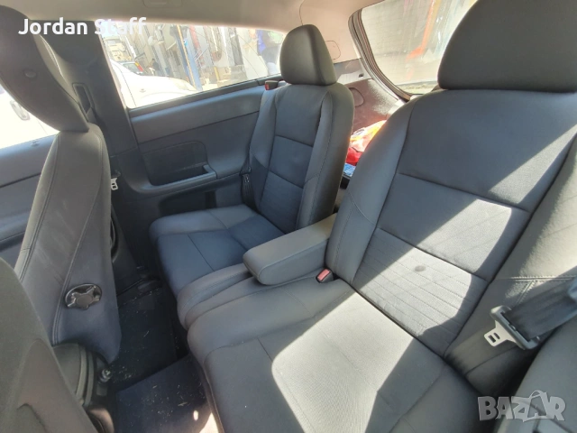 Продавам Volvo C30 1.6 109 к.с дизел, снимка 6 - Автомобили и джипове - 54360337