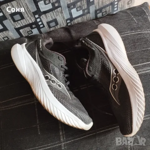 Маратонки Saucony kinvara 14, снимка 8 - Маратонки - 56163582