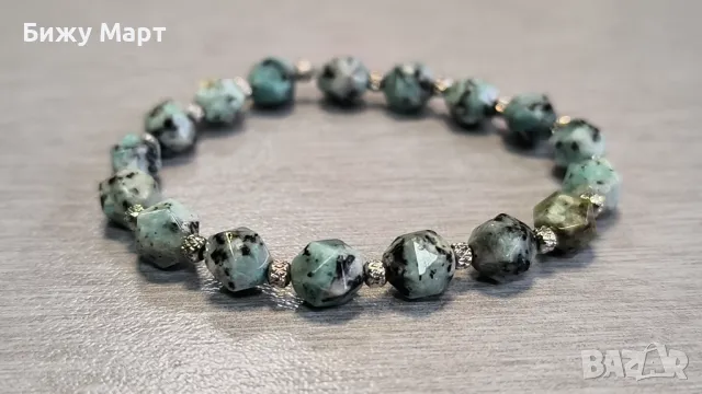 Гривна от естествени камъни , снимка 2 - Гривни - 48454797