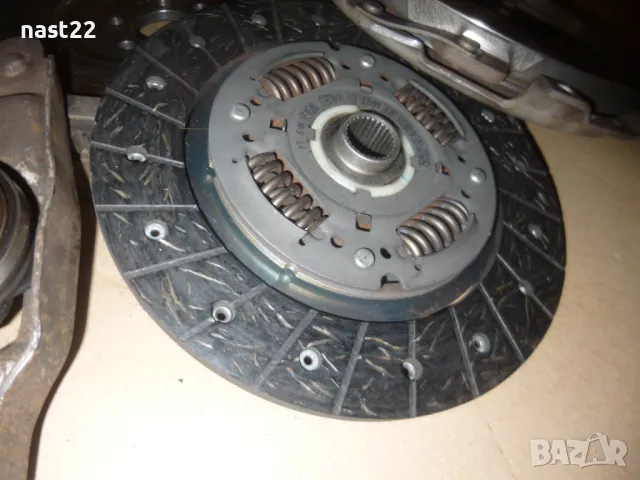 Маховик със съединител Фолксваген Поло 1.4 тди 80 к.с BLS, снимка 3 - Части - 50144069