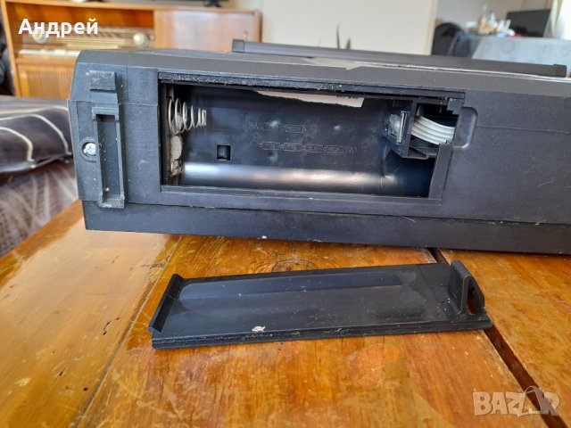 Стар радиокасетофон Incoms Mezdra SKR 720, снимка 9 - Антикварни и старинни предмети - 42758314