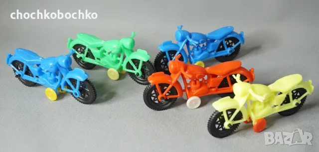 Стари Соц. Играчки Фигурки 5 броя Мотори Моторчета