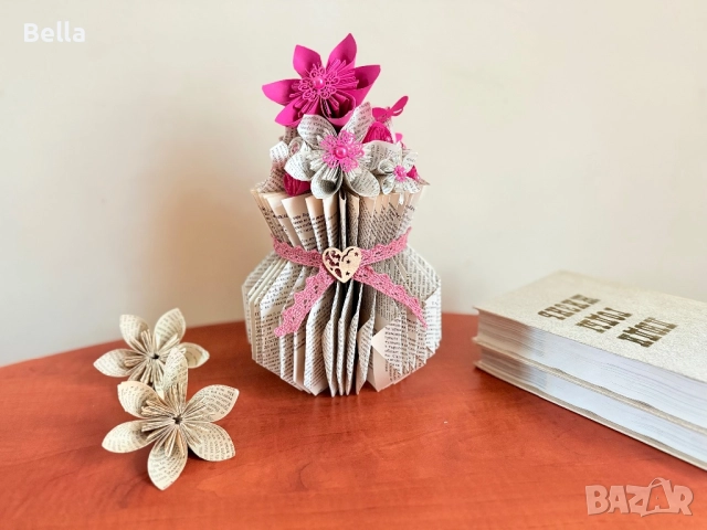ваза с цветя, хартиено изкуство, снимка 2 - Вази - 52443232