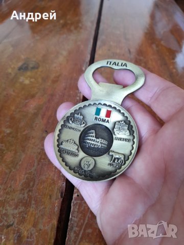 Отварачка,магнит Roma,Italia, снимка 2 - Други ценни предмети - 42768331