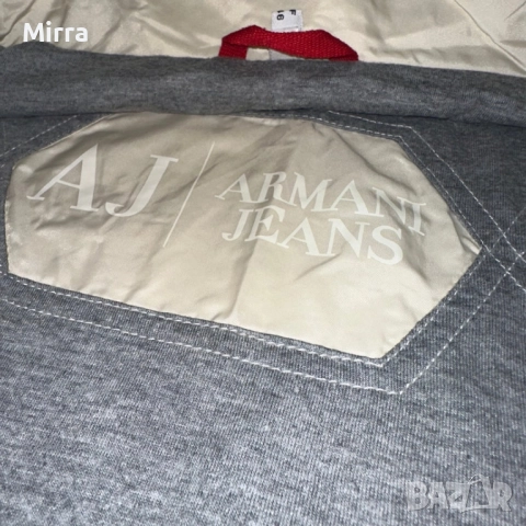 Armani Jeans Windbreaker, снимка 3 - Якета - 52080331