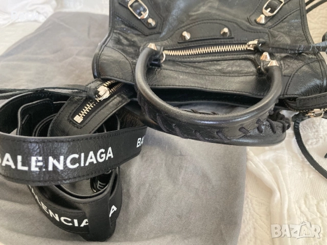 BALENCIAGA чанта естествена кожа, снимка 9 - Чанти - 51633619