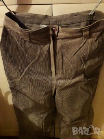Дамски кафяв панталон рипсено кадифе, снимка 1 - Панталони - 29984350