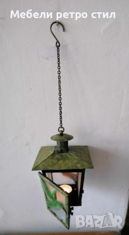 Оригинален декоративен фенер с метална конструкция и стъклени панели, ръчно рисувани с мотив колибри, снимка 5 - Декорация за дома - 53259357