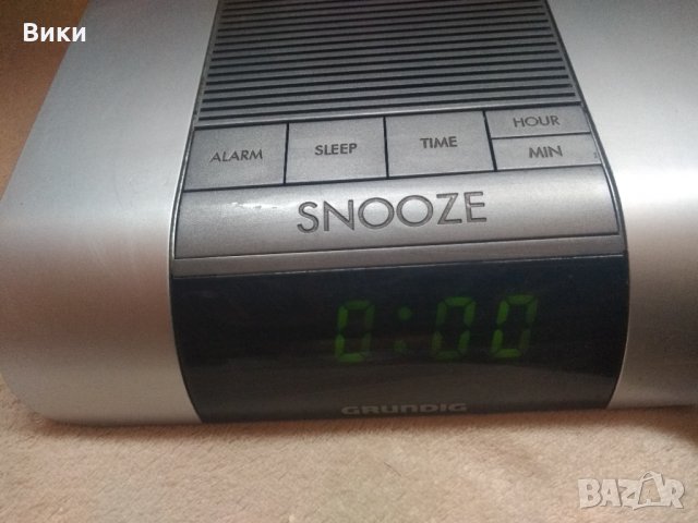 Радио -часовник Grundig Sonoclock 360, снимка 1