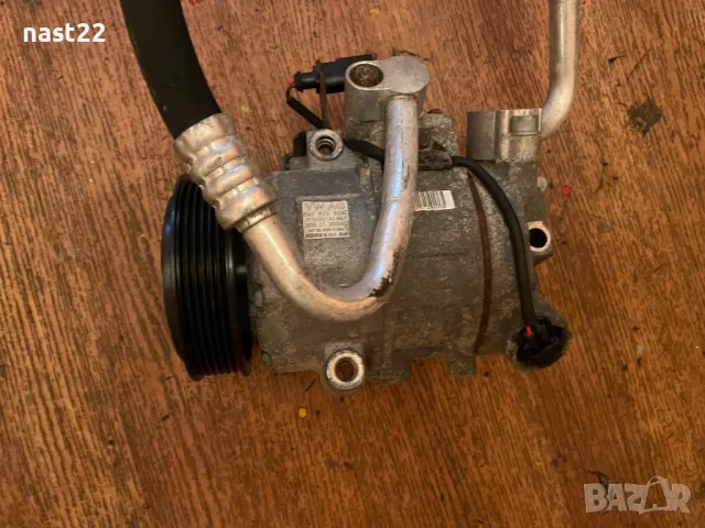 Компресор климатик за Volkswagen Polo 1.4 TDI № 6Q0 820 808E Фолксваген Поло, снимка 3 - Части - 49800852