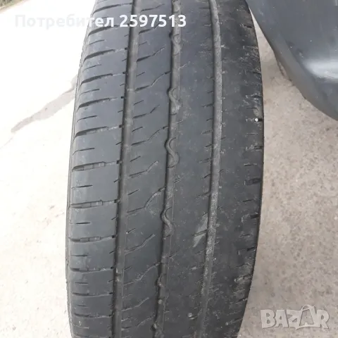 Гуми SEMPERIT VAN LIFE 2 235-65-16, снимка 2 - Гуми и джанти - 49054016