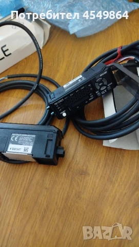 Keyence GT2-72P Amplifier & Keyence GT2-P12 Contact Sensor, снимка 4 - Други машини и части - 51218130