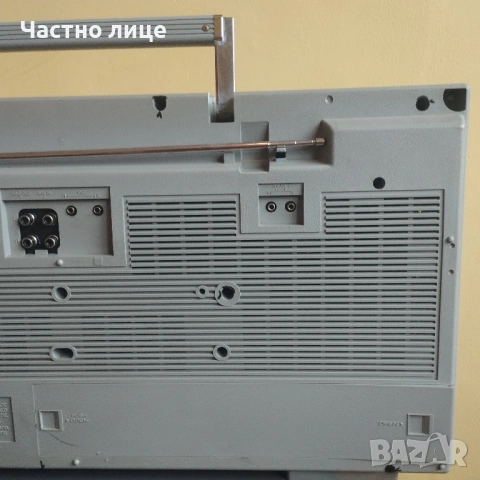 Голям радиокасетофон , снимка 7 - Радиокасетофони, транзистори - 54003439