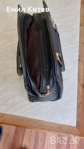 Кожена чанта , снимка 3 - Чанти - 53935009