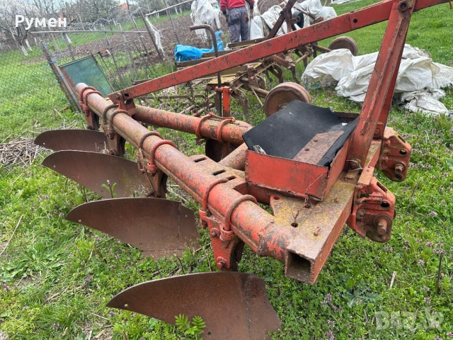 Масивен плуг 4х35 (четворка) – готов за дълбока оран, снимка 2 - Селскостопанска техника - 54270241