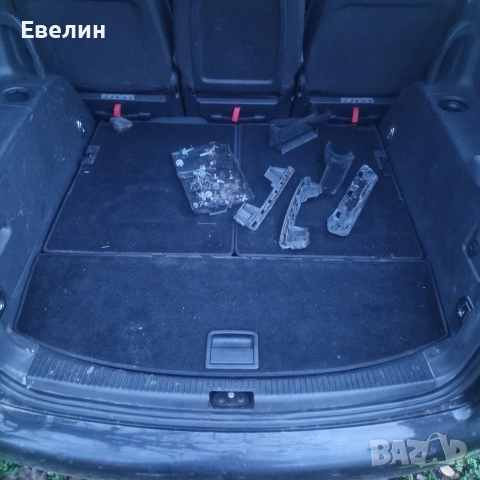 VW Touran 2006г.трети ред седалки 