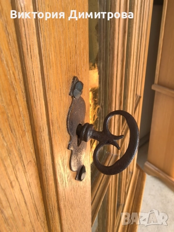 Ъглова витрина Антик , снимка 4 - Секции и витрини - 52800720