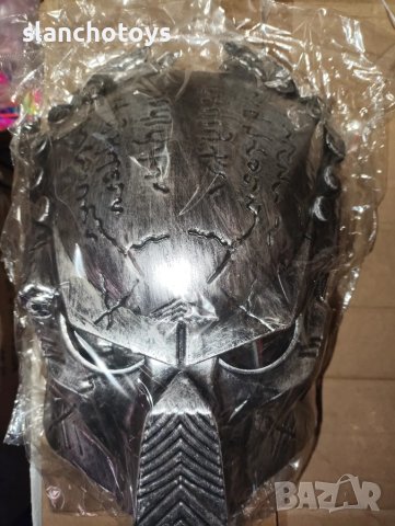 Маска на хищника, снимка 1