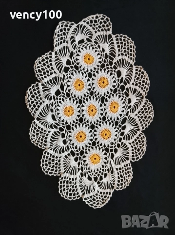 Покривки и подложки, плетени на една кука, снимка 12 - Декорация за дома - 52864813