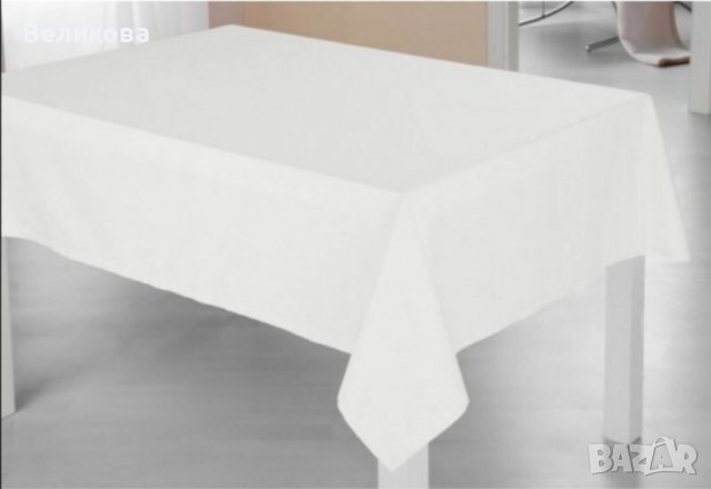 Шием бели покривки за вашето празненство 