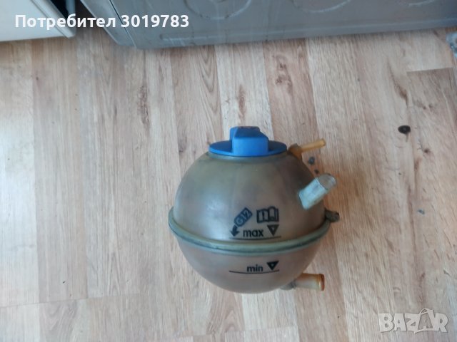 Казанче за антифриз , снимка 2 - Части - 38933466
