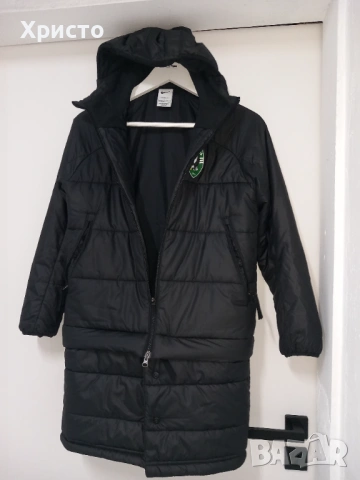 Детска шубичка-яке NIKE Лудогорец, снимка 2 - Детски якета и елеци - 53036654