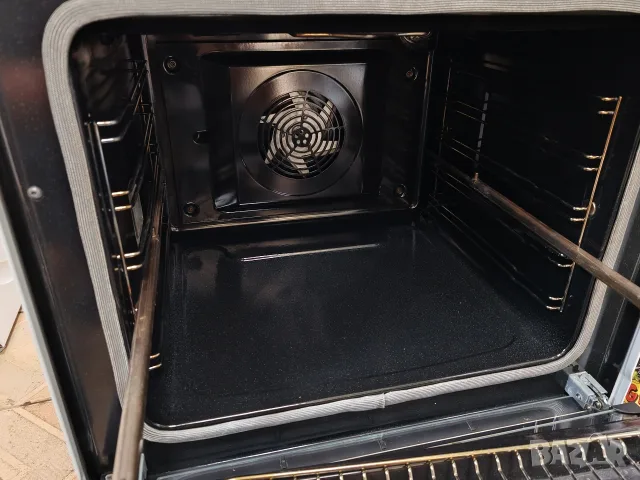 Свободно стояща печка с индукционни котлони Voss Electrolux с Pirolise и 2 години гаранция! , снимка 8 - Печки, фурни - 55731896