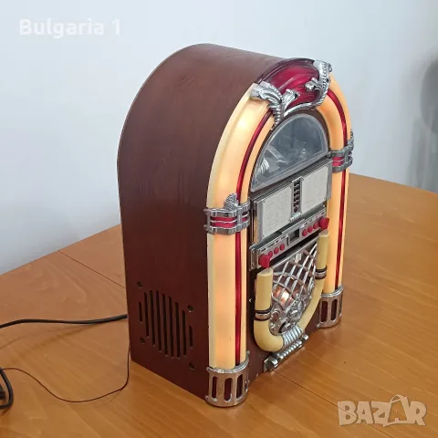 джубокс с радио и CD плейър 
