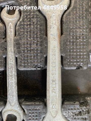 Продавам резервна гума тип патерица за Мерцедес S класа +крик и оригинални инструменти, снимка 10 - Гуми и джанти - 52444526