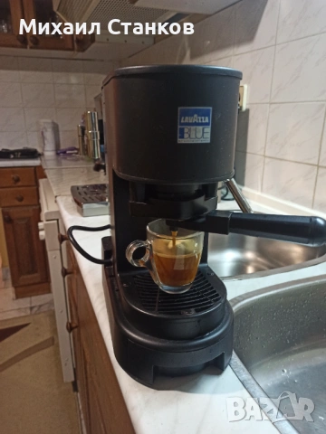 Кафе машина Лаваца , снимка 4 - Кафемашини - 53219957