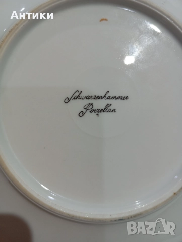 Порцеланова колекционерска чиния за стена с печати , снимка 4 - Чинии - 52563891