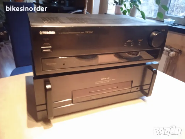 Предусилвател Pioneer и стъпало Onkyo, снимка 1