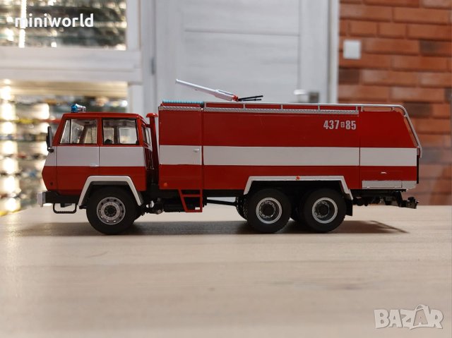Jelcz 006/2 GCBA 11/45 II пожарна - мащаб 1:43 на DeAgostini моделът е нов в блистер, снимка 2 - Колекции - 44476316