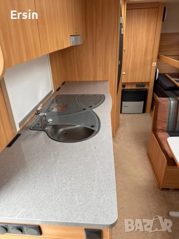 Каравана Dethleffs 550 TK Година : 2011 Спални места : 4+1 , снимка 13 - Каравани и кемпери - 52171598