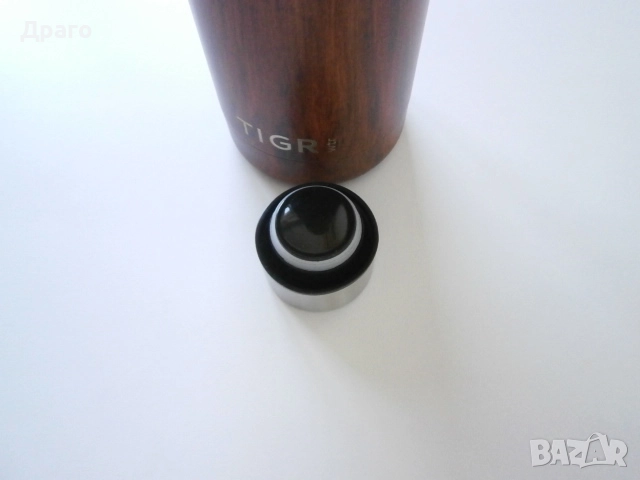 Термос с модерен дизайн , снимка 3 - Термоси - 51496661