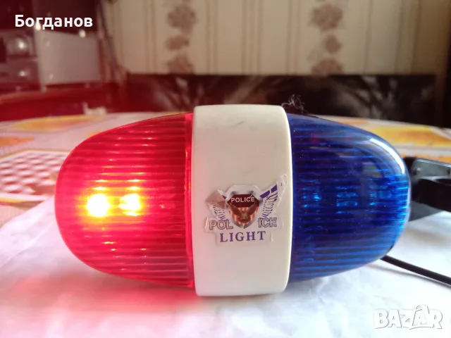 СИРЕНА СЪС СВЕТЛИНИ С 4 СИГНАЛА ЗА КОЛЕЛО