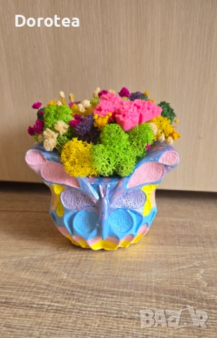 Керамична кашпа със скандинавски мъх