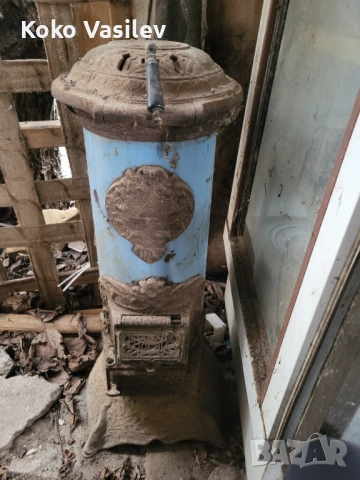 Антикварна печка от началото на миналият век