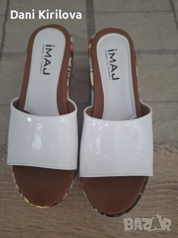 Нови дамски чехли, снимка 2 - Чехли - 50530451