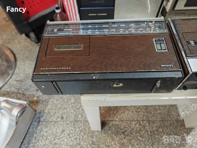 Стари касетофони 4 бр, снимка 6 - Антикварни и старинни предмети - 53179979